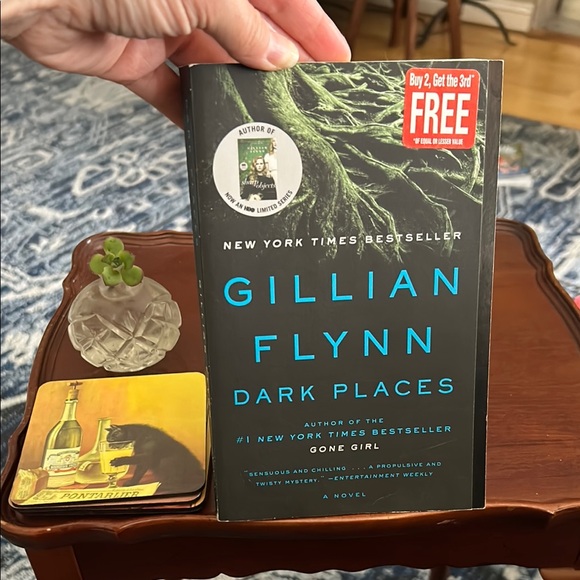 Dark Places by Gillian - Picture 8 of 9